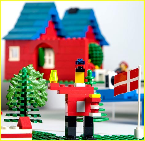 LEGO – kleine Steine mit System!